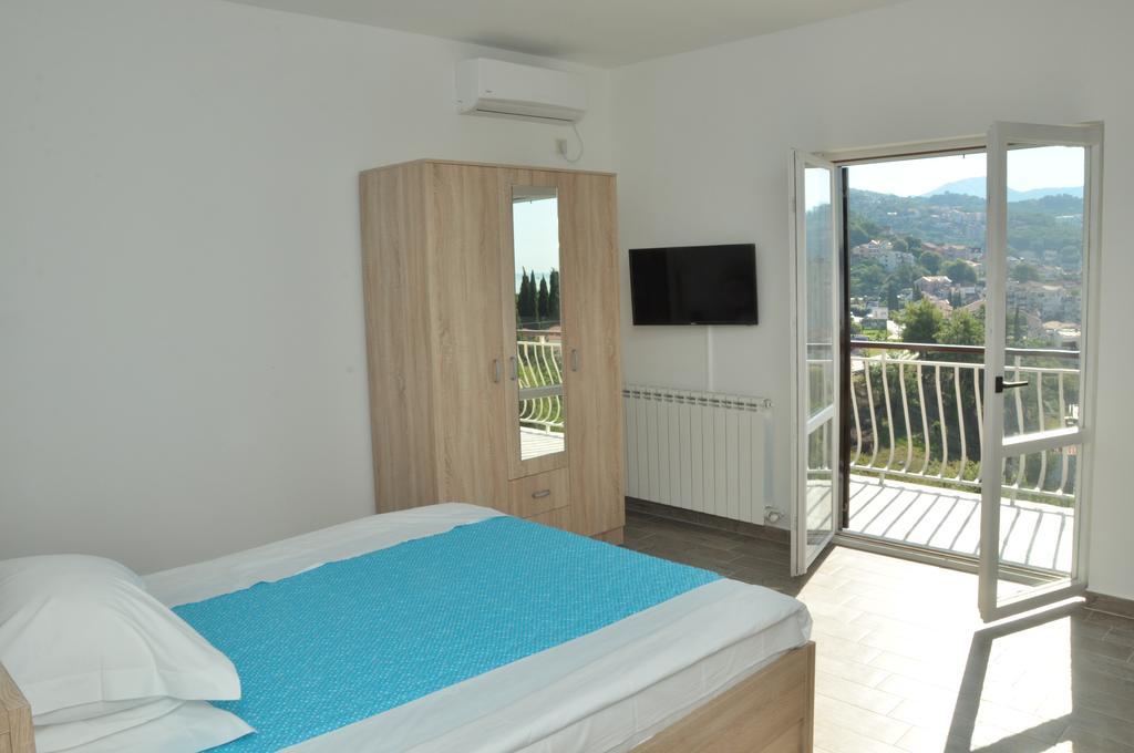 Apartments La Dolce Vita Herceg Novi Eksteriør bilde