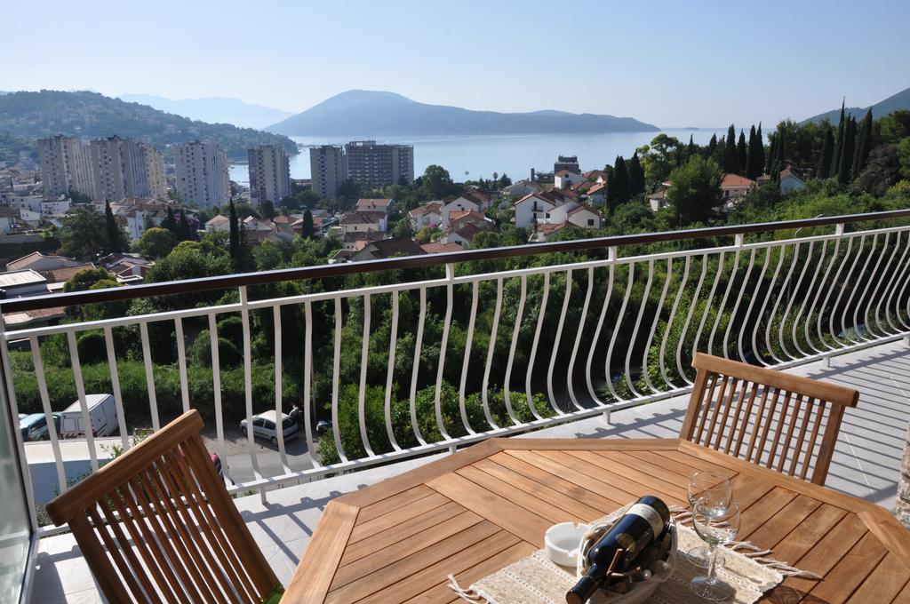 Apartments La Dolce Vita Herceg Novi Eksteriør bilde