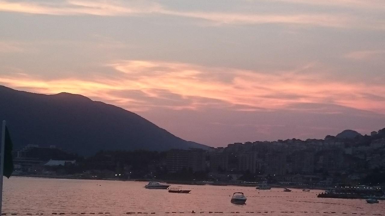 Apartments La Dolce Vita Herceg Novi Eksteriør bilde
